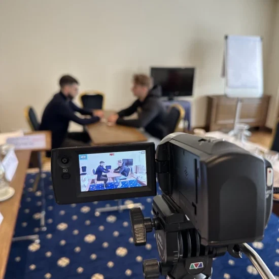 Derybų mokymų nauda: tyrimų duomenys